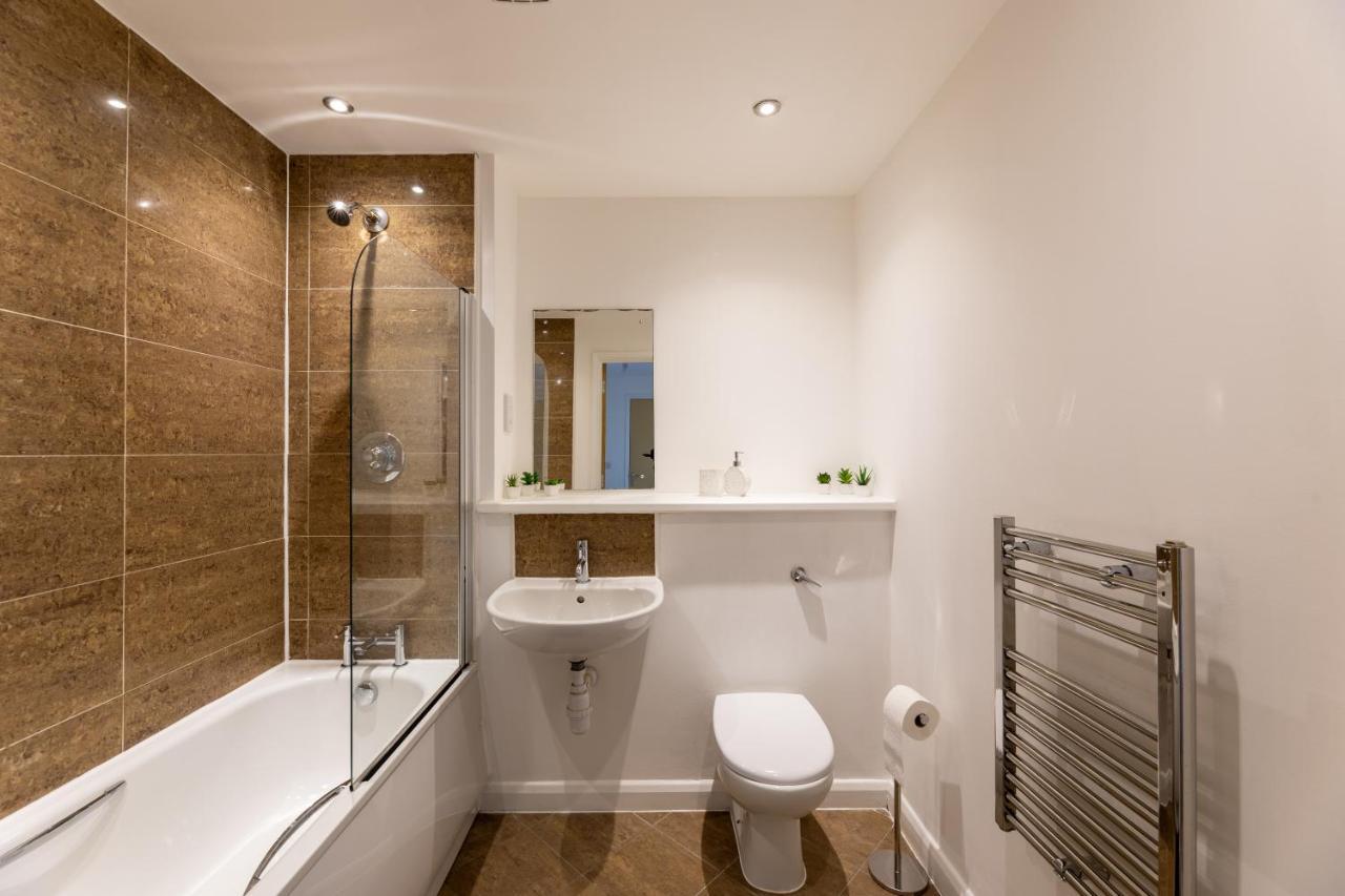 Penthouse City Centre - Luxury Apartment เบอร์มิงแฮม ภายนอก รูปภาพ
